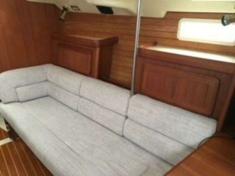 Heph Ze Bah 37ft Hunter Yacht For Sale