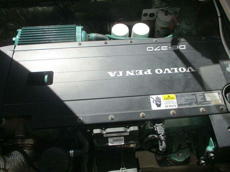 30ft Cutwater Yacht For Sale