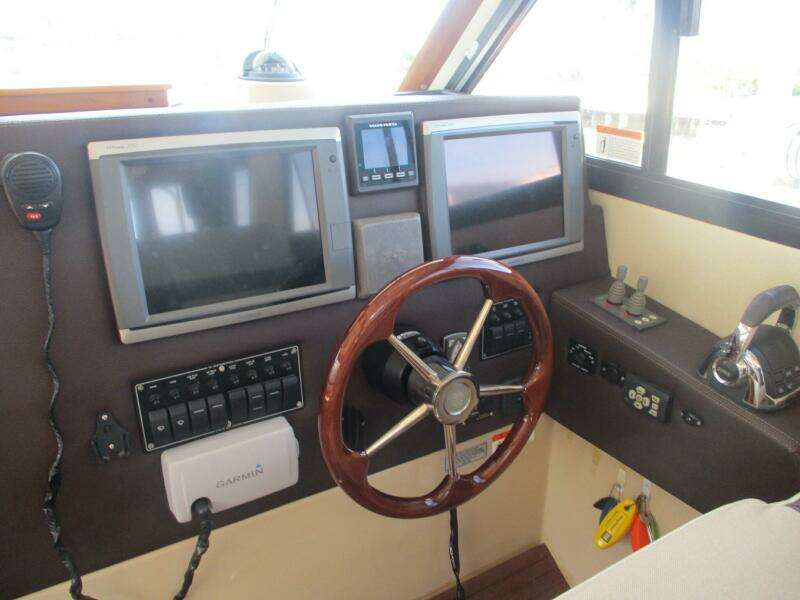 30ft Cutwater Yacht For Sale