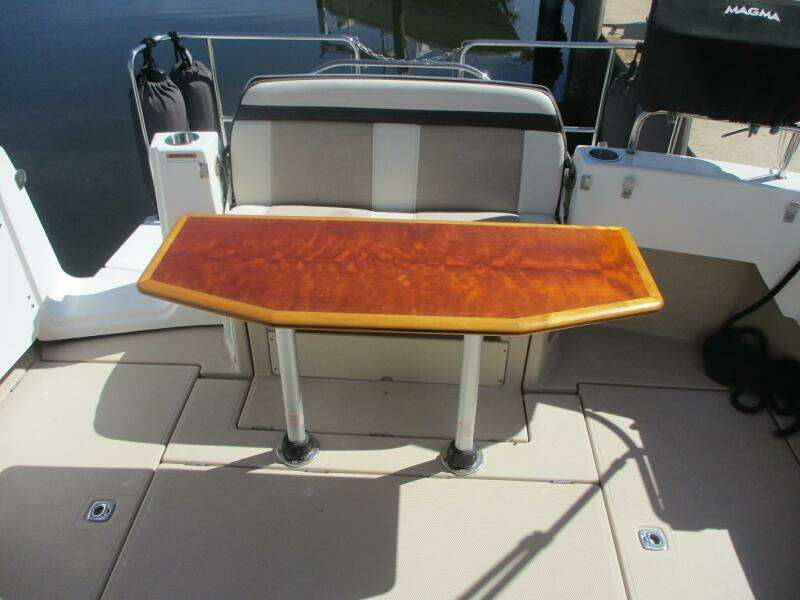 30ft Cutwater Yacht For Sale