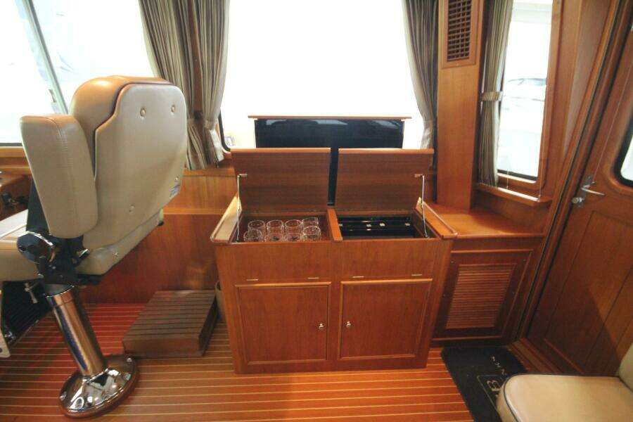Nautical 49ft Grand Banks Yacht For Sale