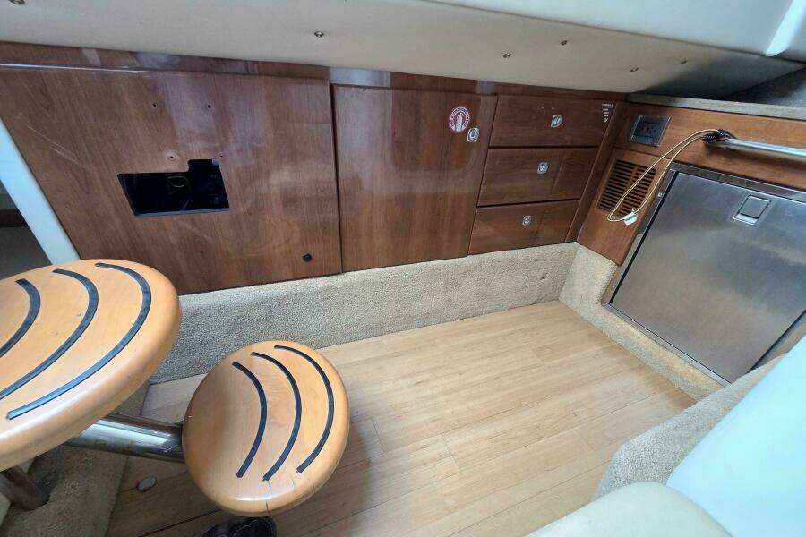 Ship Faced 35ft Formula Yacht For Sale