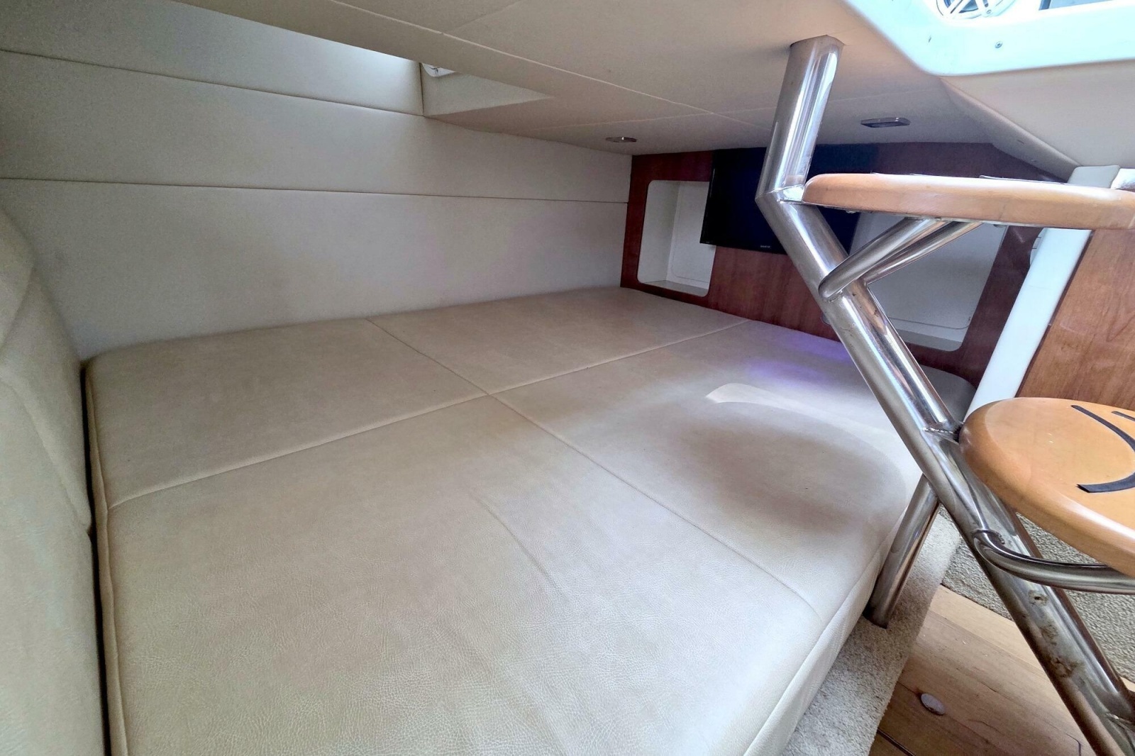 2015 Formula 350 Crossover Bowrider