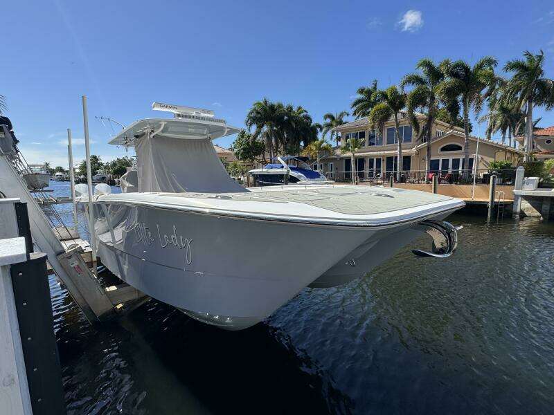 Little Lady 35ft Invincible Yacht For Sale