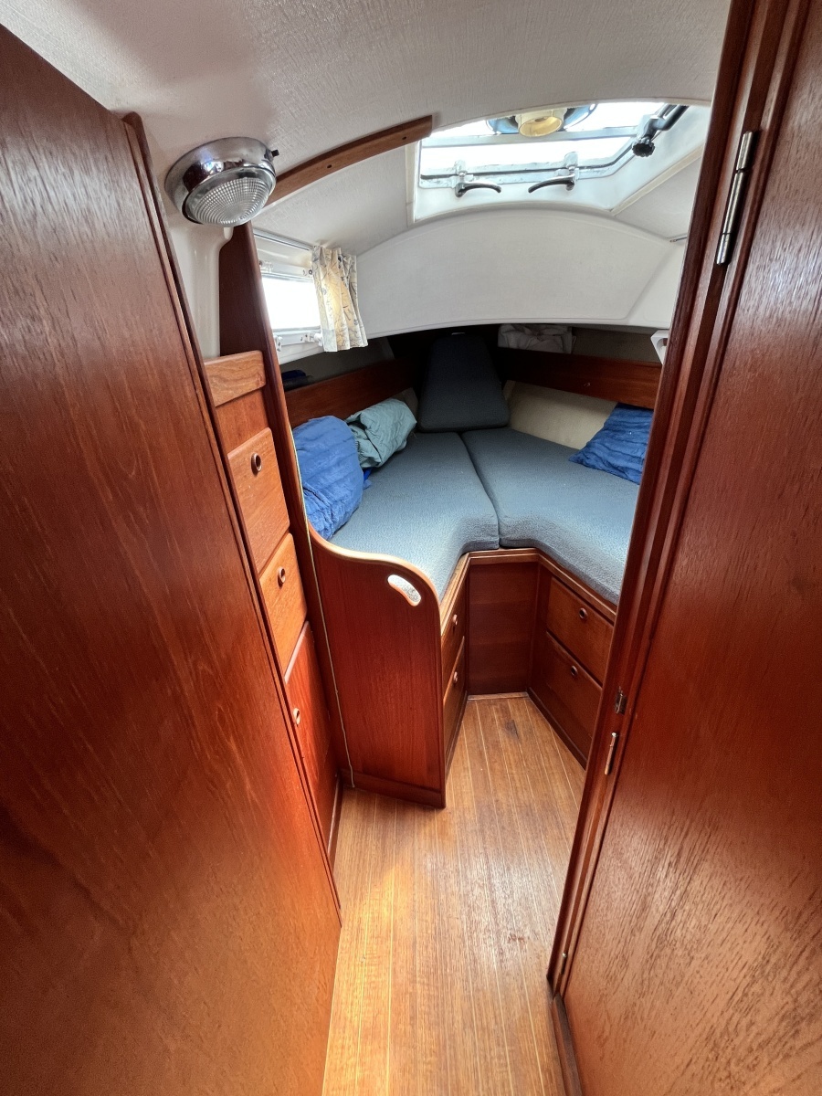 Bay Lark 34ft Sabre Yacht For Sale