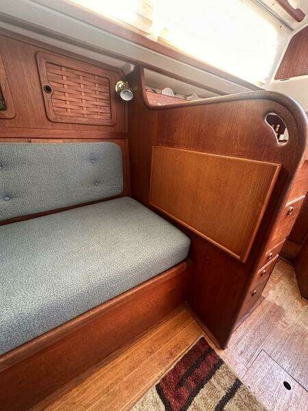 Bay Lark 34ft Sabre Yacht For Sale