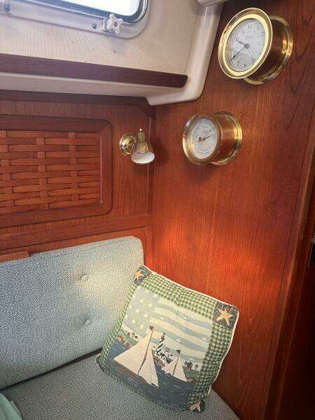 Bay Lark 34ft Sabre Yacht For Sale