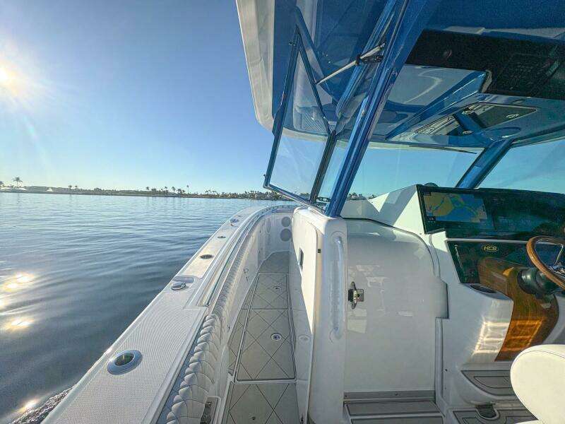 48ft HCB Yacht For Sale