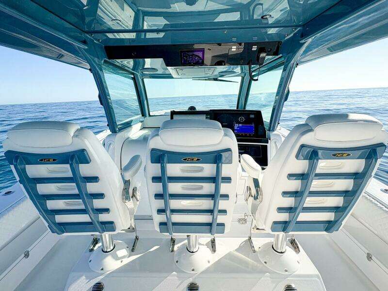 48ft HCB Yacht For Sale