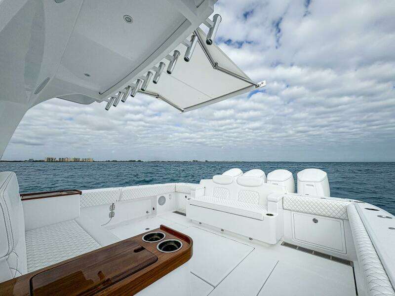 48ft HCB Yacht For Sale