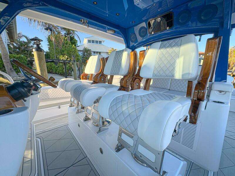 48ft HCB Yacht For Sale