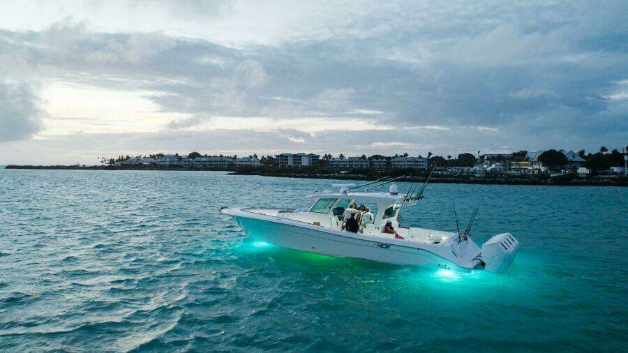 48ft HCB Yacht For Sale