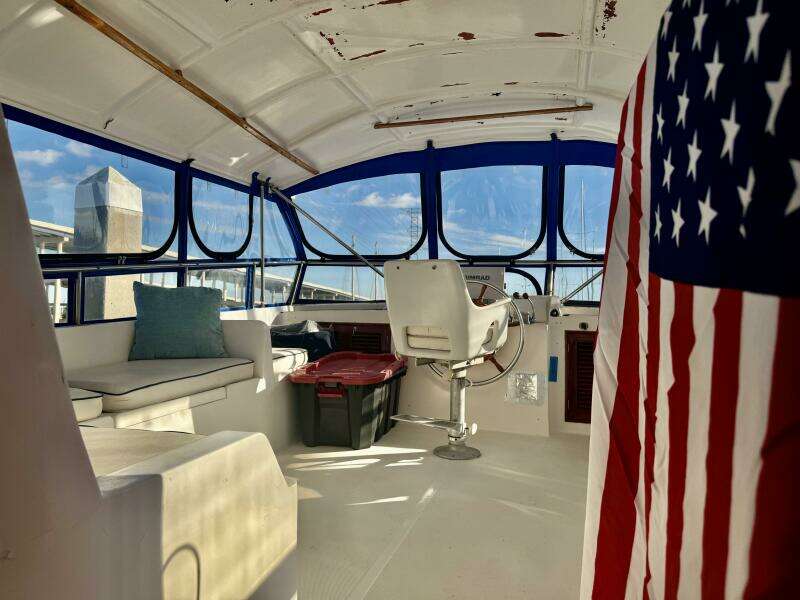 47ft Marine Trader Yacht For Sale