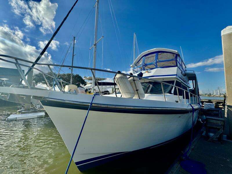 47ft Marine Trader Yacht For Sale