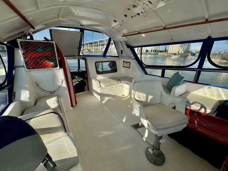 47ft Marine Trader Yacht For Sale