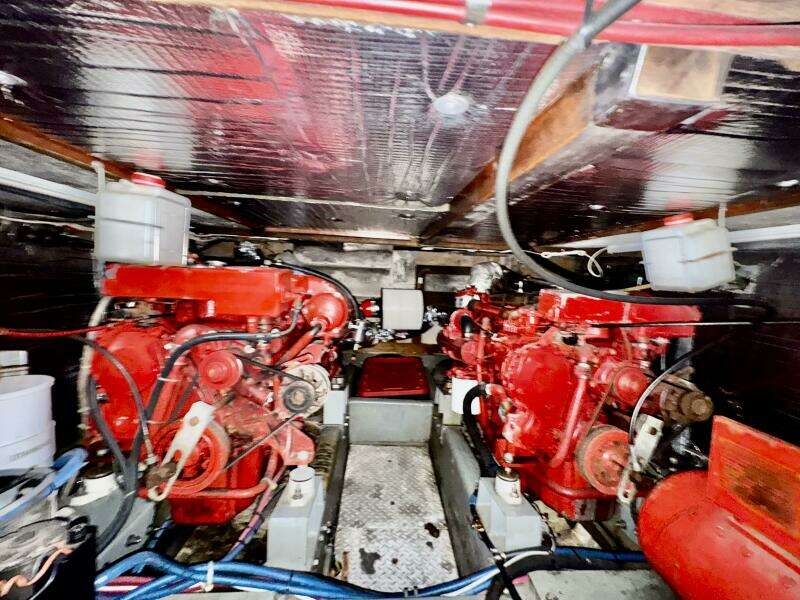 47ft Marine Trader Yacht For Sale