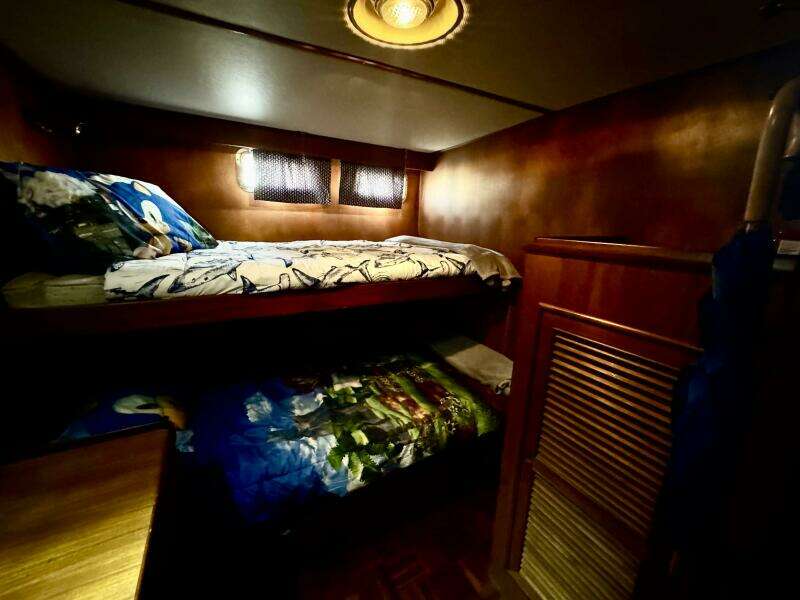 47ft Marine Trader Yacht For Sale