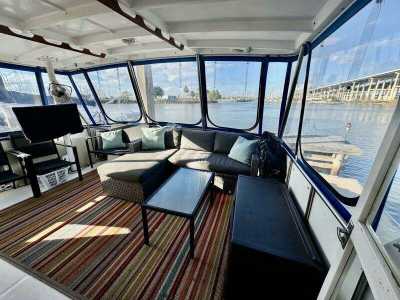 47ft Marine Trader Yacht For Sale