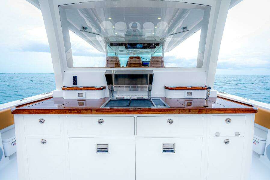 56ft HCB Yacht For Sale