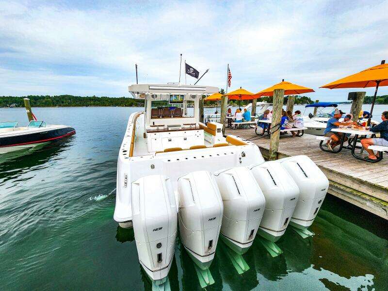 56ft HCB Yacht For Sale