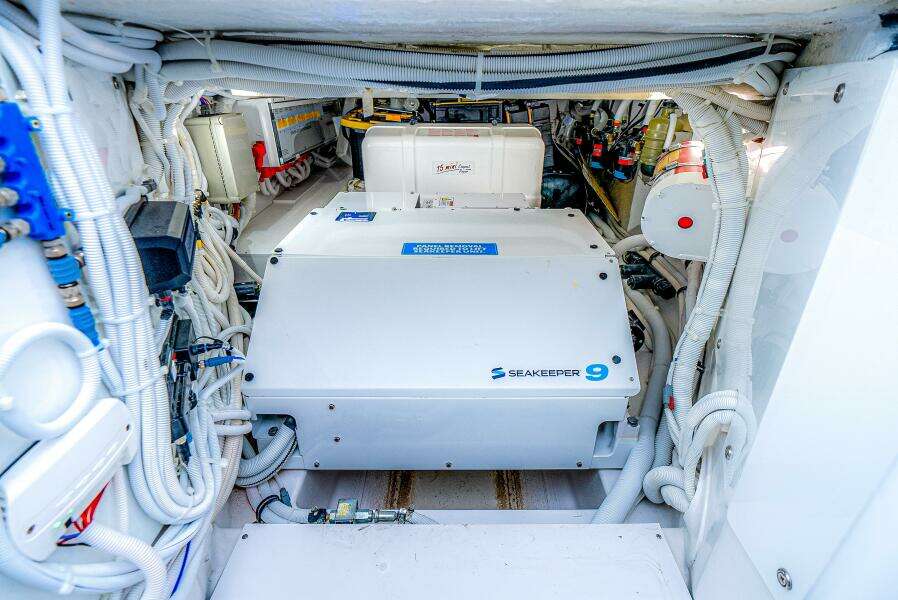 56ft HCB Yacht For Sale