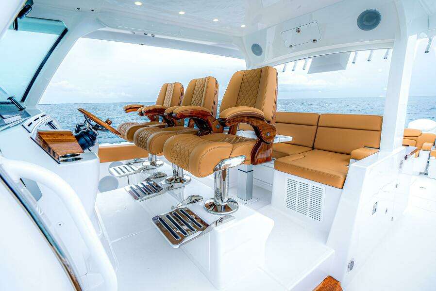 56ft HCB Yacht For Sale