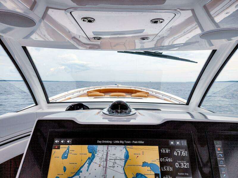 56ft HCB Yacht For Sale