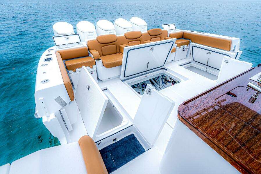 56ft HCB Yacht For Sale