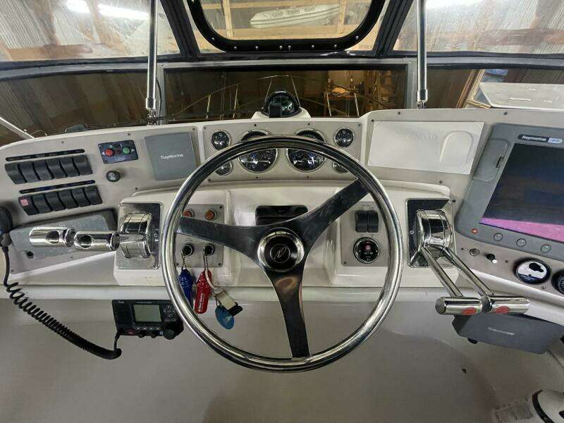 38ft Regal Yacht For Sale