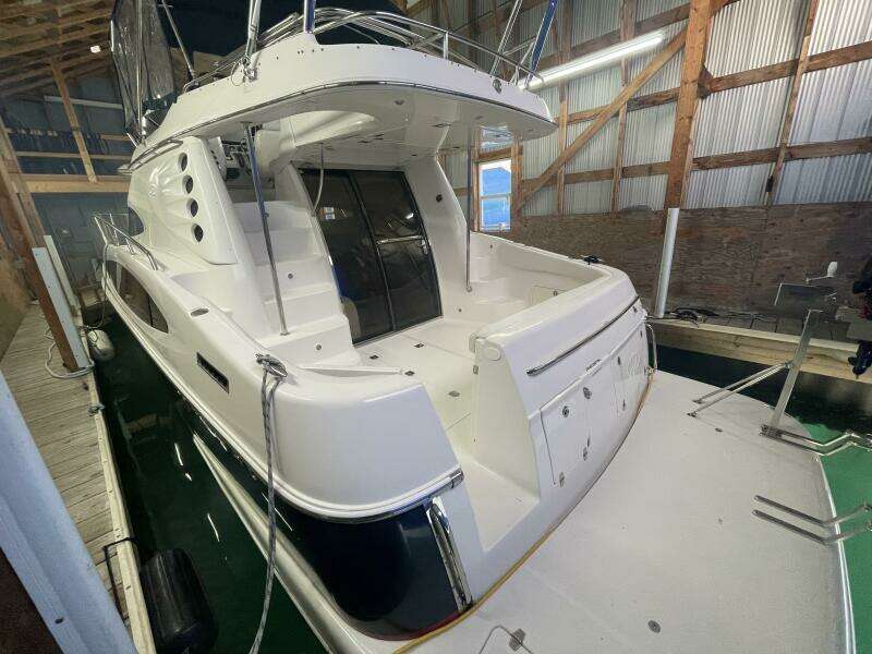 38ft Regal Yacht For Sale