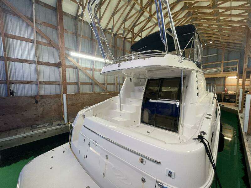 38ft Regal Yacht For Sale