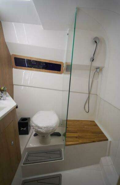 34ft NX Boats Yacht For Sale