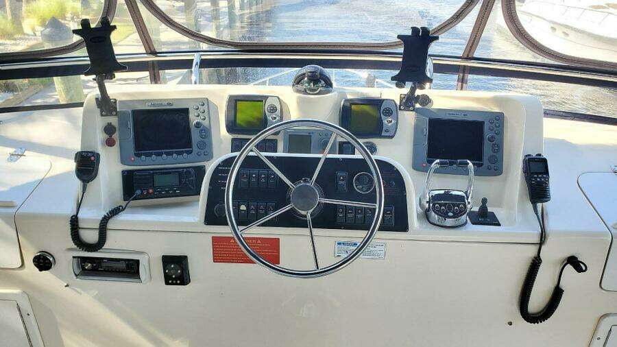 Flybridge Helm