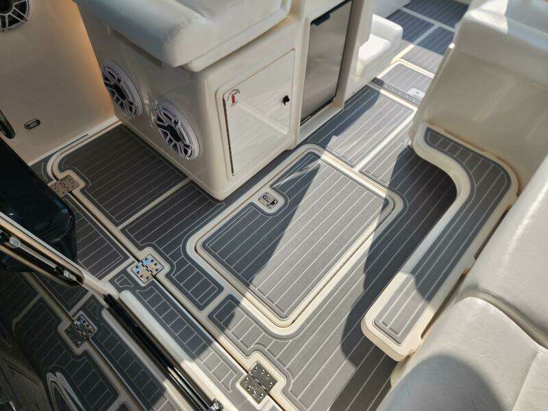 35ft Tiara Yachts Yacht For Sale