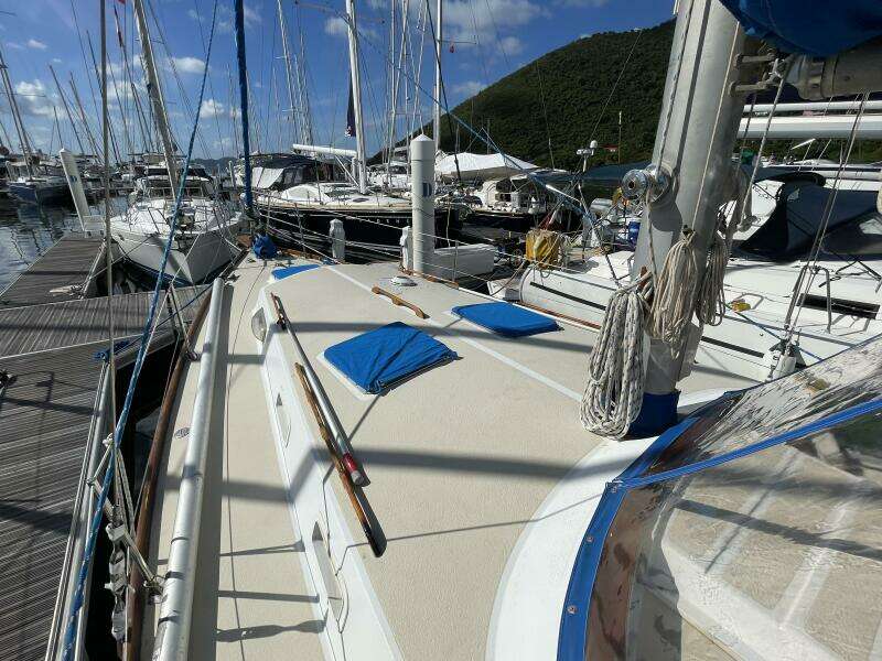 Longevity 46ft Morgan Yacht For Sale