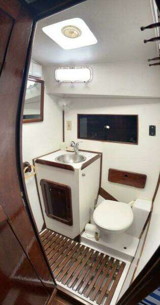 Longevity 46ft Morgan Yacht For Sale