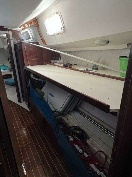 Longevity 46ft Morgan Yacht For Sale