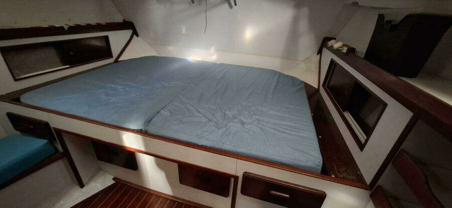 Longevity 46ft Morgan Yacht For Sale