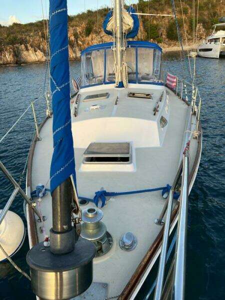 Longevity 46ft Morgan Yacht For Sale