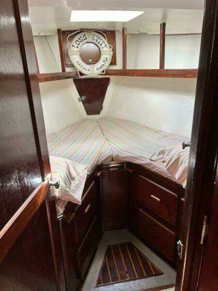 Longevity 46ft Morgan Yacht For Sale