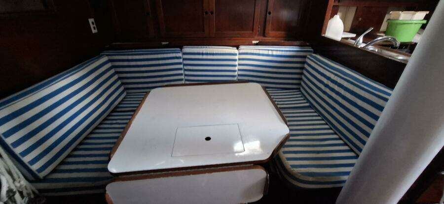 Longevity 46ft Morgan Yacht For Sale