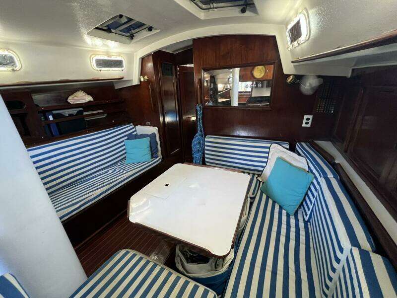 Longevity 46ft Morgan Yacht For Sale
