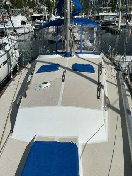 Longevity 46ft Morgan Yacht For Sale