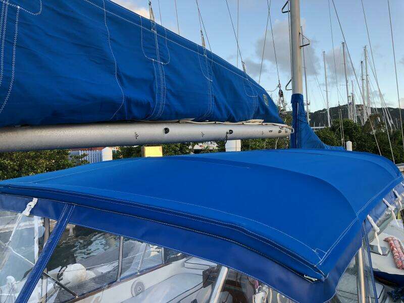 Longevity 46ft Morgan Yacht For Sale