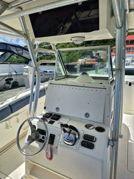 Voyager 33ft World Cat Yacht For Sale