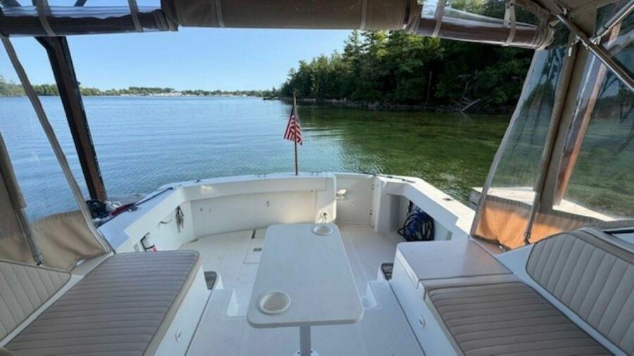 34' 2000 Mainship 34 Pilot