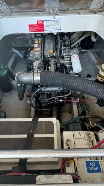 34' 2000 Mainship 34 Pilot