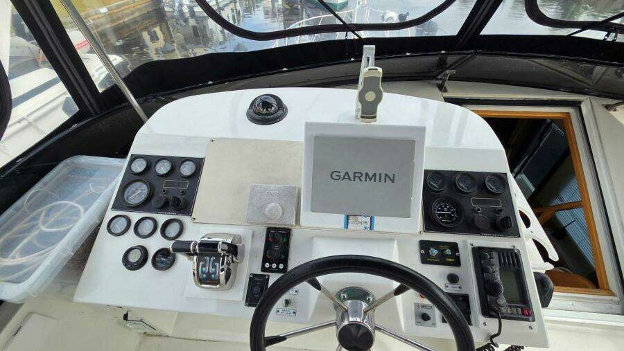 Toes in the Water 53ft Navigator Yacht For Sale