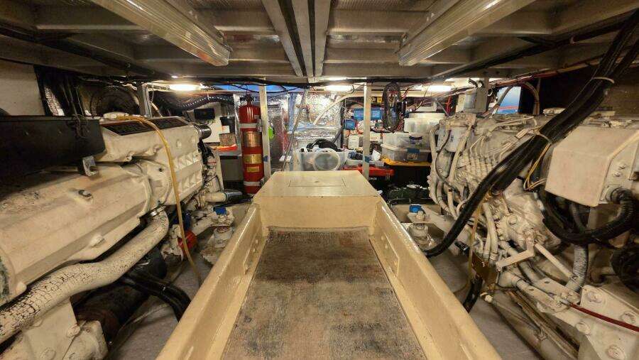 Toes in the Water 53ft Navigator Yacht For Sale