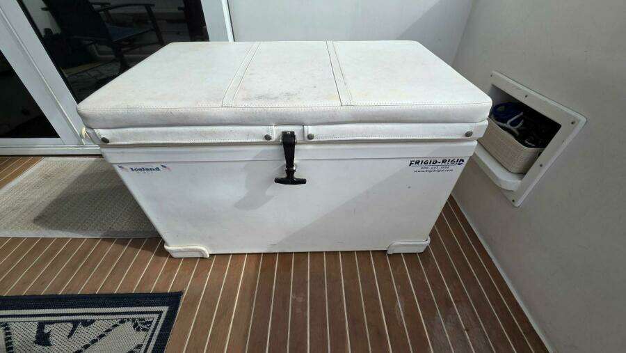 Toes in the Water 53ft Navigator Yacht For Sale